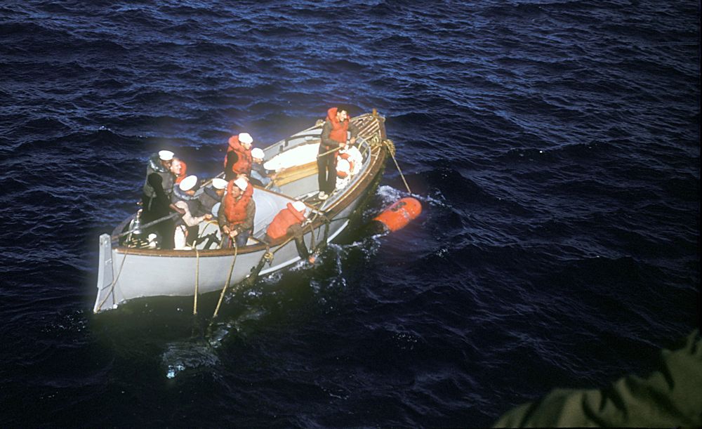 Retrieving a torpedo