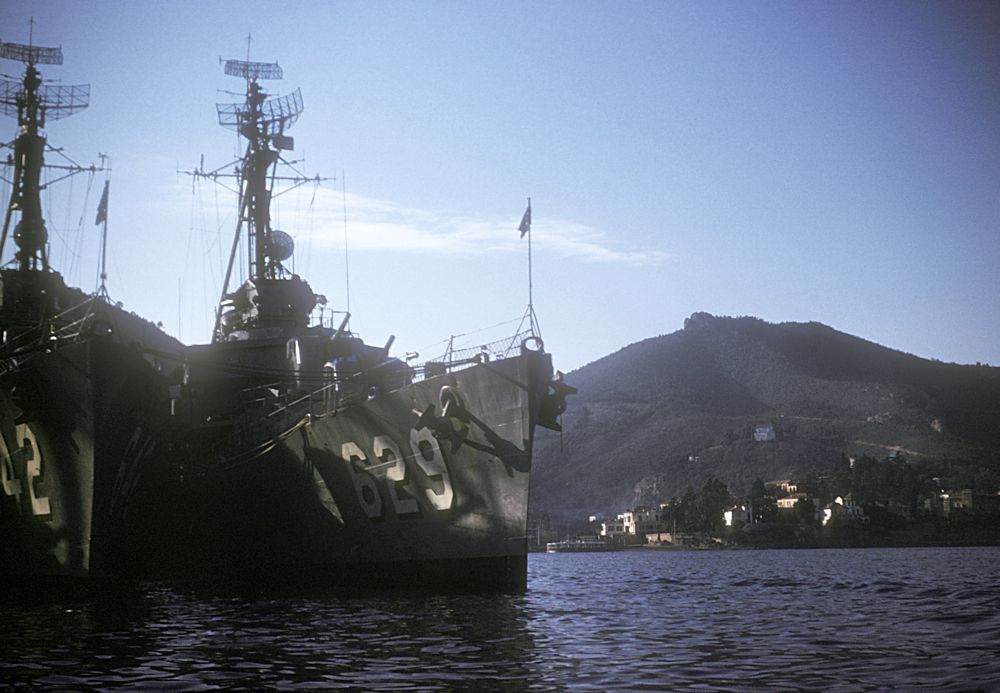 Destroyers Hale (left) and Abbot